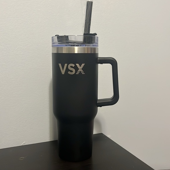 NEW Victoria’s Secret 40oz Tumbler - Picture 2 of 5